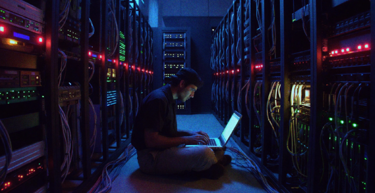 Iran-Linked MuddyWater Hackers Target U.S. Networks With New Dindoor Backdoor